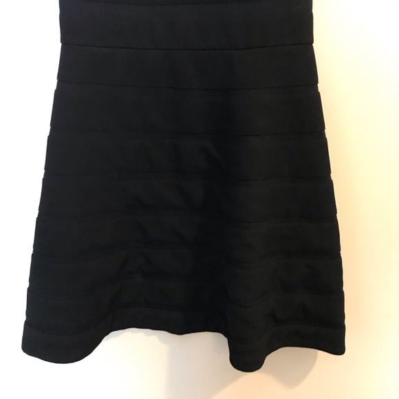 SOLD|||THEORY Black Striped Fit And Flare Dress 0 - Picture 4 of 8
